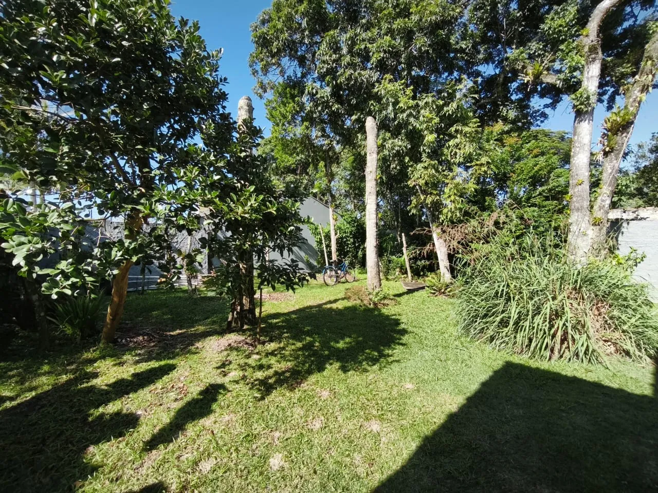 Excelente residência no Grajaú, a 400 m da praia! Terreno 15x40